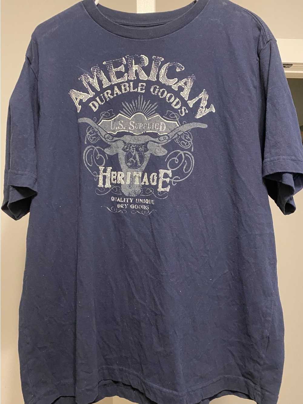 Men's Navy Graphic Tee